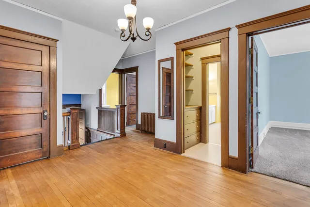 $349,900 | 1512 West Washington Avenue, Jackson, MI 49203