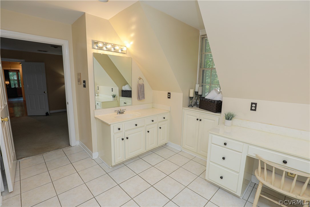 13619 Winterberry Ridge Midlothian, VA 23112 - Photo 27 of 48 a spacious bathroom with a double vanity sink mirror and a