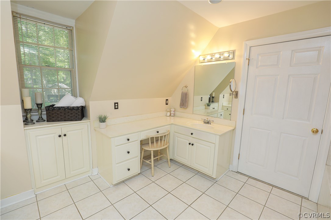 13619 Winterberry Ridge Midlothian, VA 23112 - Photo 28 of 48 a spacious bathroom with a double vanity sink mirror and window