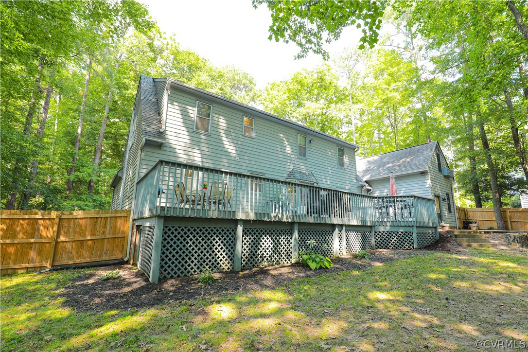 13619 Winterberry Ridge Midlothian, VA 23112 - Photo 39 of 48 a backyard of a house