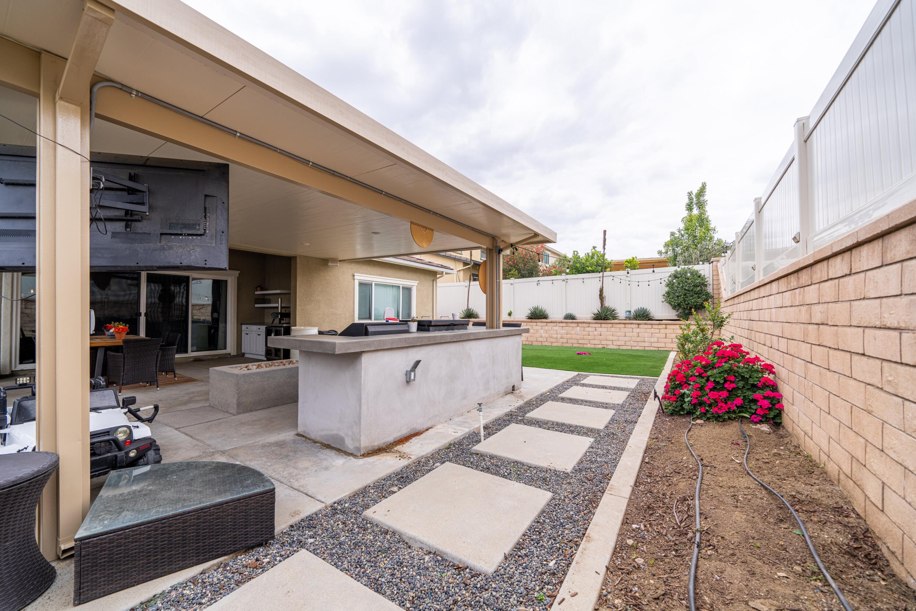 411 Calabrese Street Fallbrook, CA 92028 - Photo 30 of 42 34-JYP08996-HDR