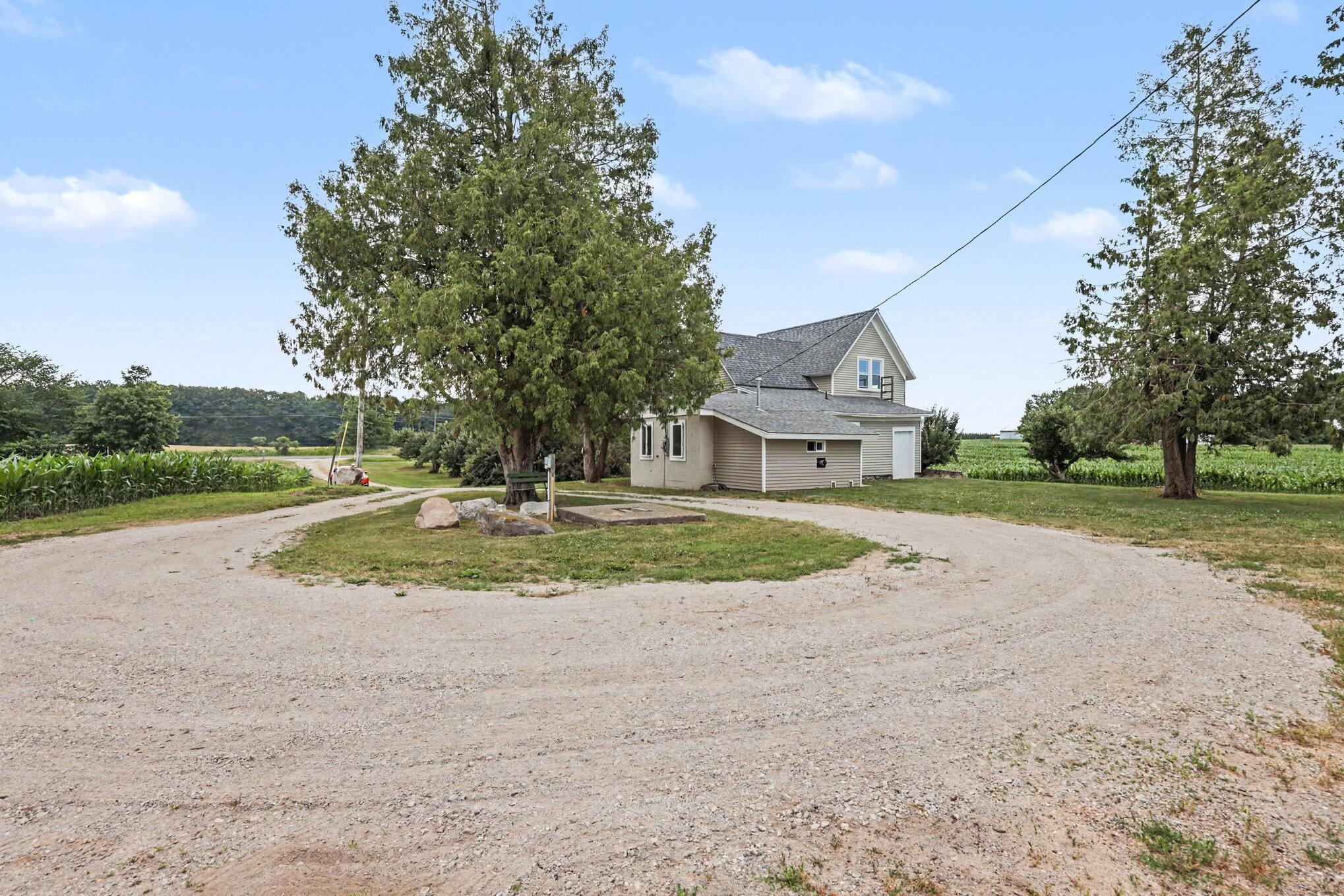 3735 South Stone Road Fremont, MI 49412 - Photo 29 of 33 029_file_4179