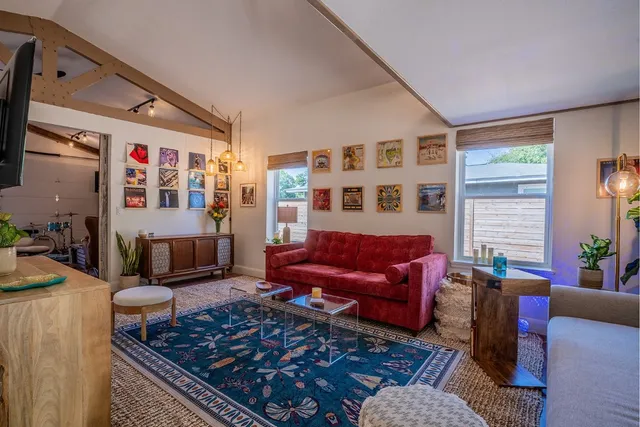 $2,150 | 5200 St Georges Green, Austin, TX 78745