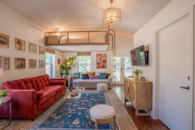 $2,150 | 5200 St Georges Green, Austin, TX 78745