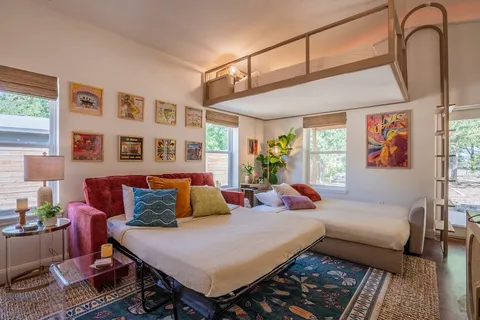 $2,150 | 5200 St Georges Green, Austin, TX 78745