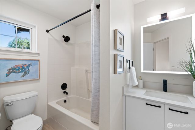 $789,950 | 23210 Fitzgerald Road, Unit 1, Bothell, WA 98021