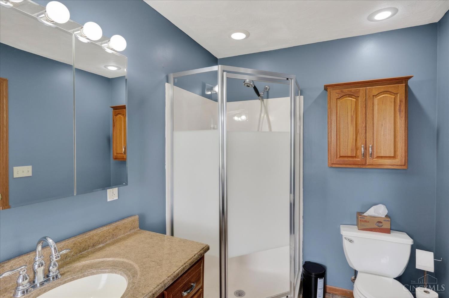 9070 Grimsley Road Leesburg, OH 45135 - Photo 18 of 41