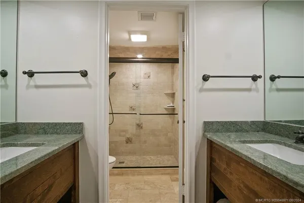 $500,000 | 1555 Northeast Ocean Boulevard, Unit 103, Jensen Beach, FL 34957