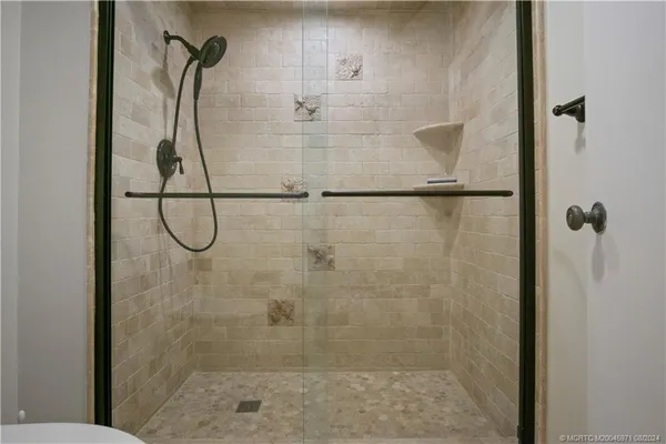 $500,000 | 1555 Northeast Ocean Boulevard, Unit 103, Jensen Beach, FL 34957