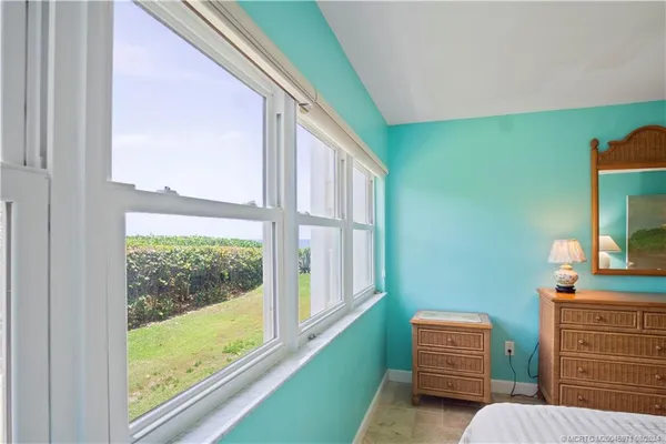 $500,000 | 1555 Northeast Ocean Boulevard, Unit 103, Jensen Beach, FL 34957