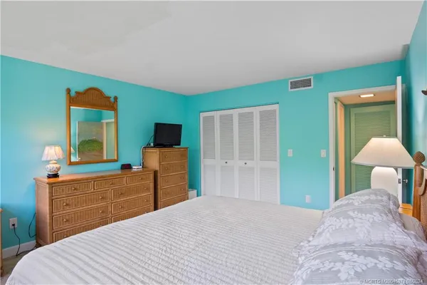 $500,000 | 1555 Northeast Ocean Boulevard, Unit 103, Jensen Beach, FL 34957