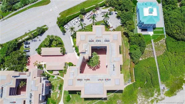 $500,000 | 1555 Northeast Ocean Boulevard, Unit 103, Jensen Beach, FL 34957