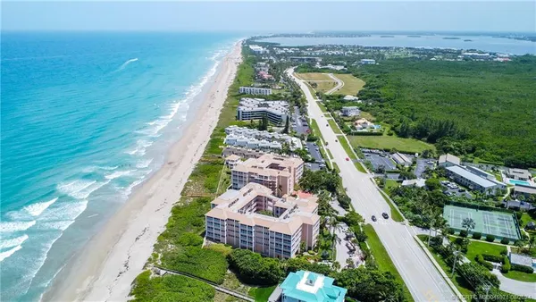 $500,000 | 1555 Northeast Ocean Boulevard, Unit 103, Jensen Beach, FL 34957