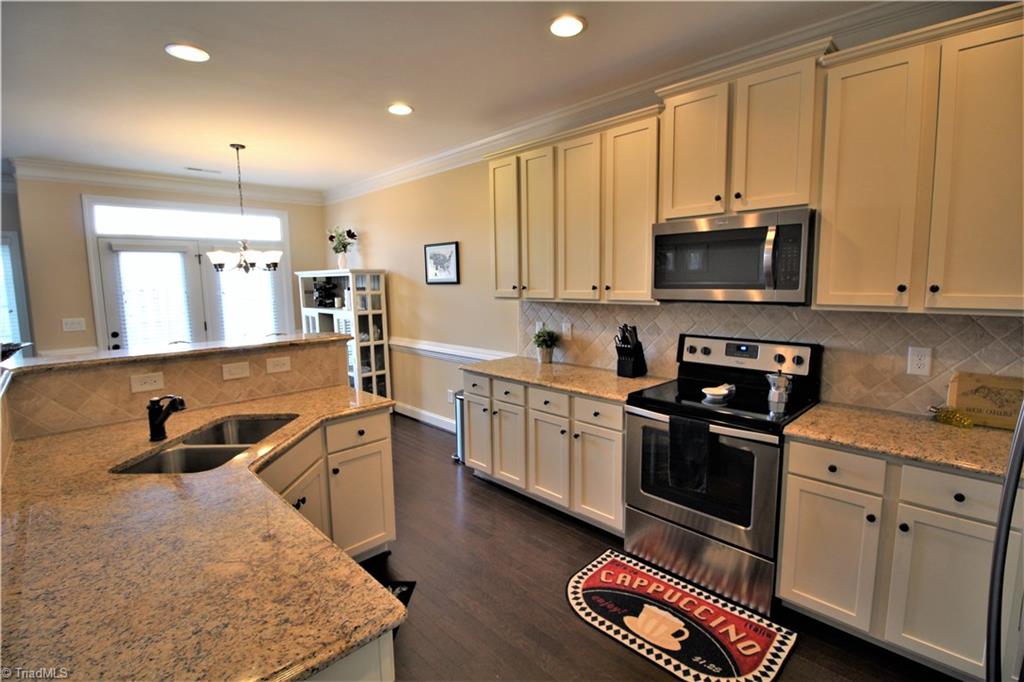 655 Nikyle Circle High Point, NC 27265 - Photo 12 of 26 Gallery Image 12