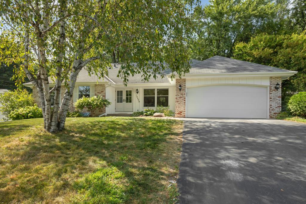 10648 Rich Road Bloomington, MN 55437 - Photo 28 of 36