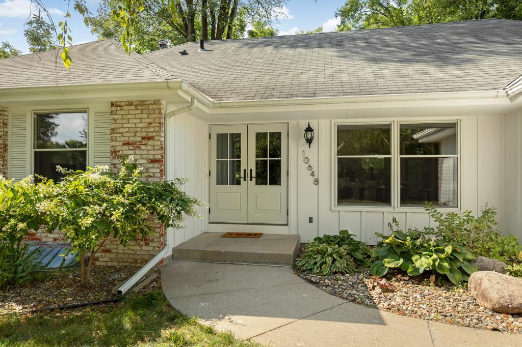 10648 Rich Road Bloomington, MN 55437 - Photo 29 of 36