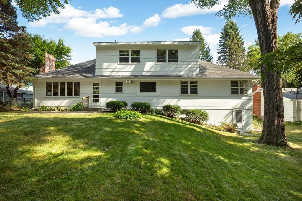 10648 Rich Road Bloomington, MN 55437 - Photo 30 of 36