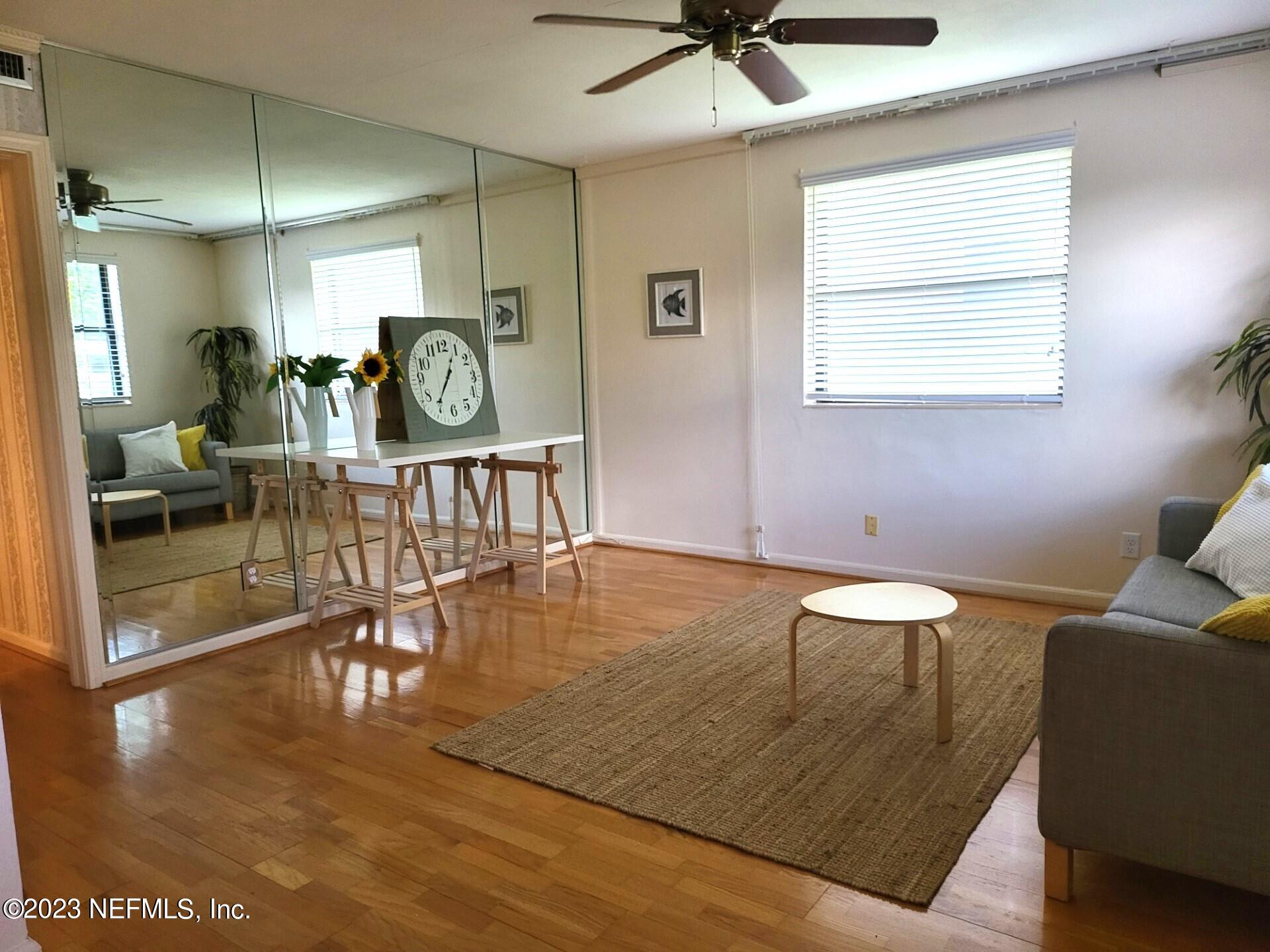 2007 Penman Road Jacksonville Beach, FL 32250 - Photo 3 of 33 PenL1