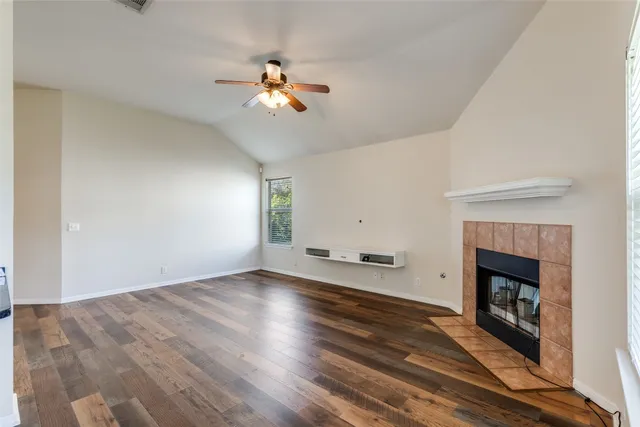 $1,925 | 107 Cassandra Drive, Hutto, TX 78634