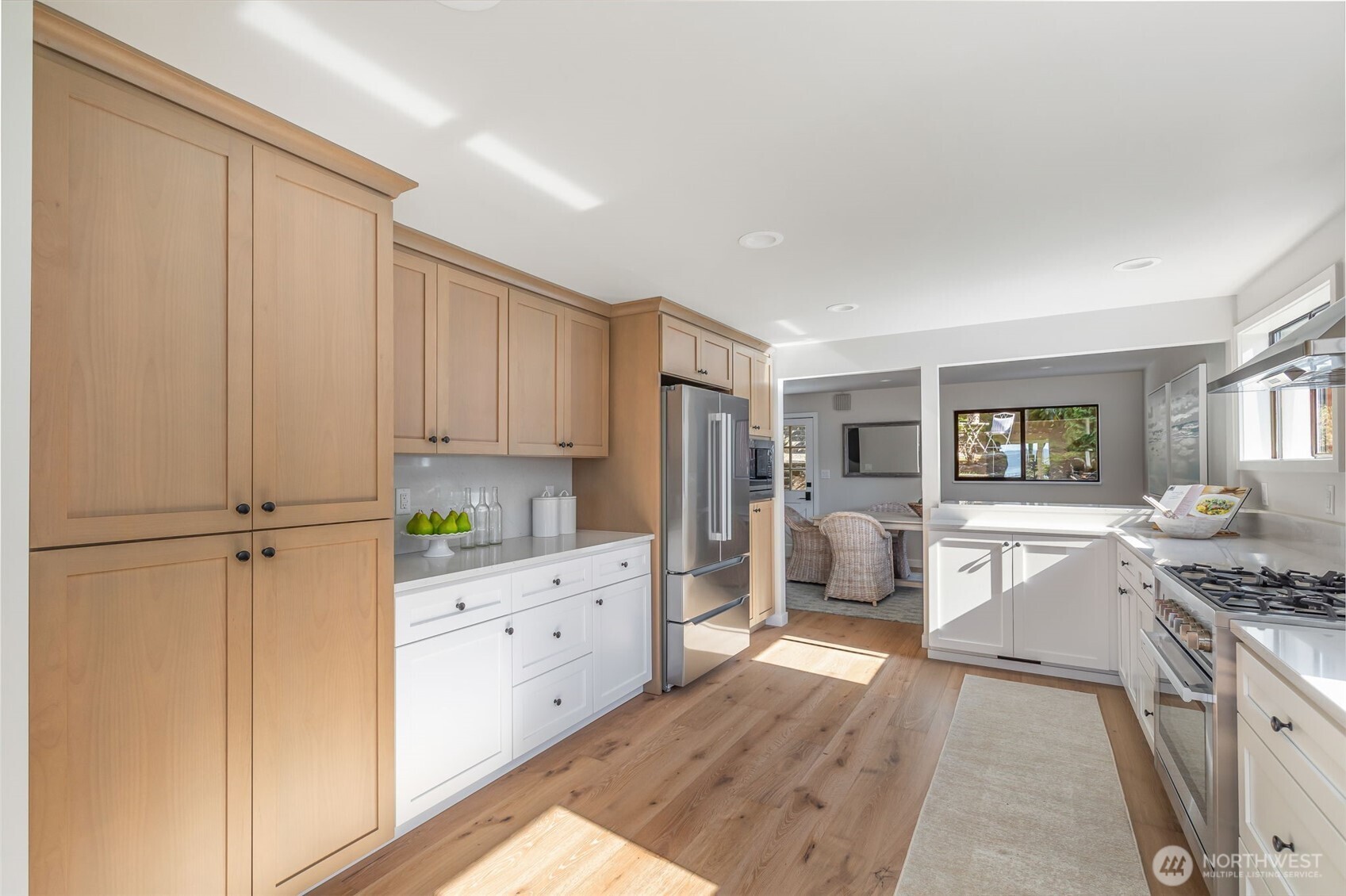 16039 Maplewild Avenue Southwest Burien, WA 98166 - Photo 11 of 40
