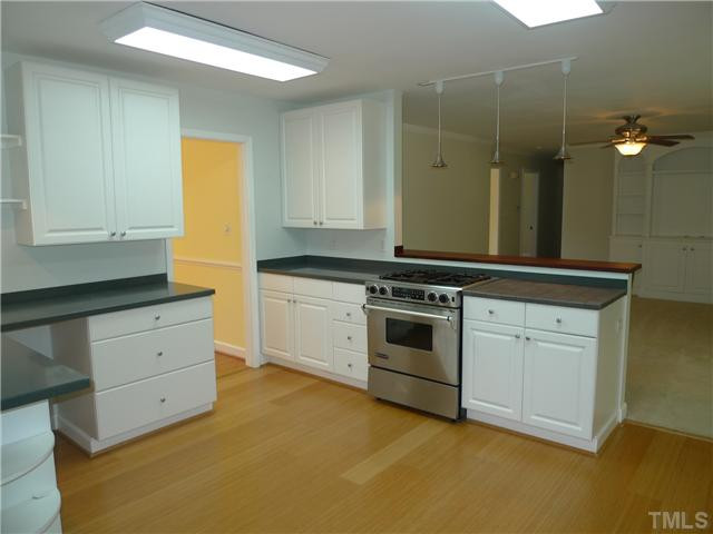 1300 Currituck Drive Raleigh, NC 27609 - Photo 10 of 16 Kitchen