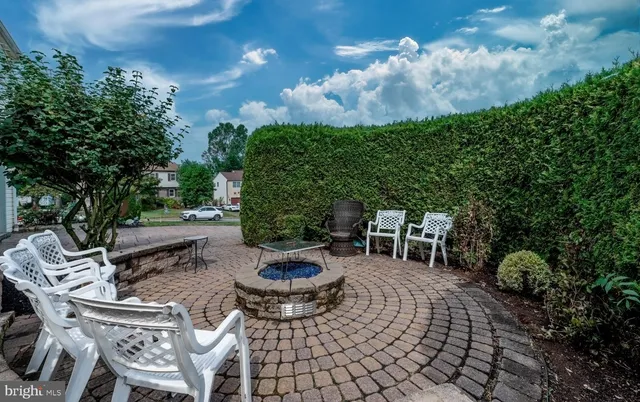 $450,000 | 211 Caravan Drive, Birdsboro, PA 19508