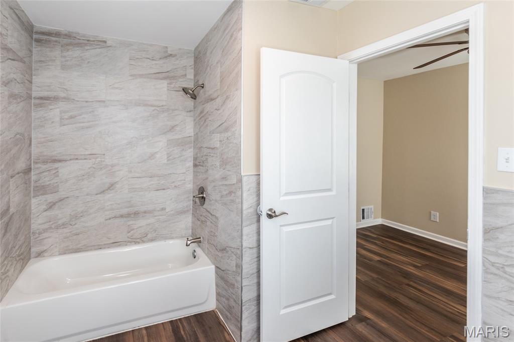 6019 Jackson Avenue Berkeley, MO 63134 - Photo 10 of 18