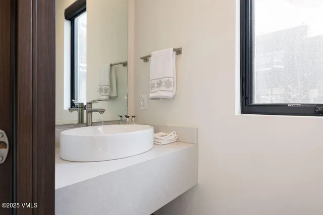 $2,750,000 | 38359 Highway 6, Unit 11C, Avon, CO 81620