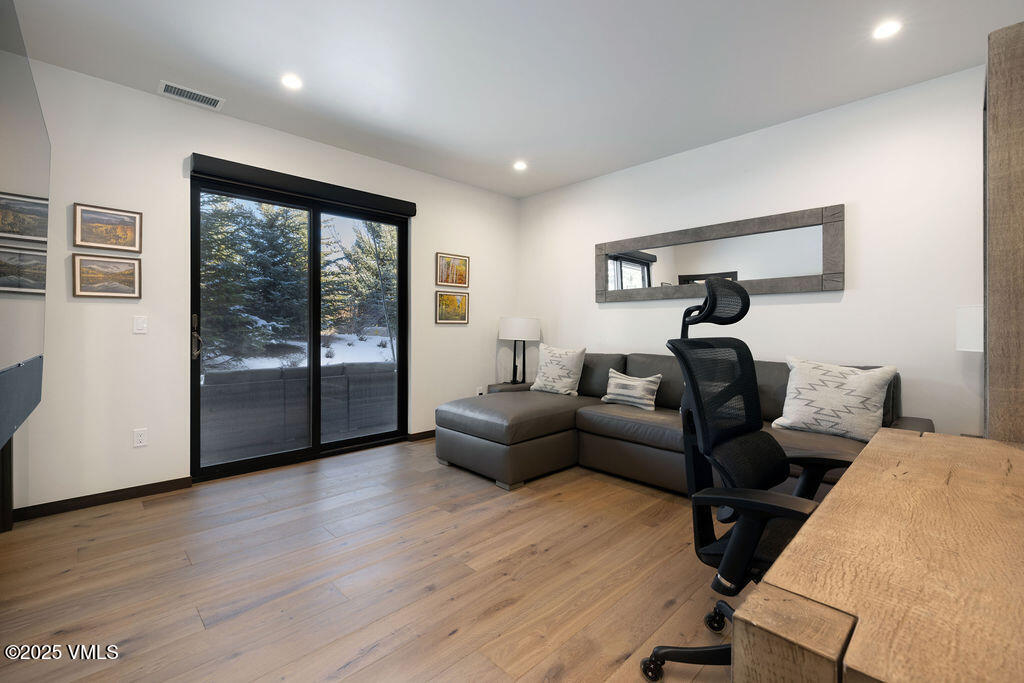 38359 Highway 6, Unit 11C Avon, CO 81620 - Photo 8 of 30 2504_basecamp_11C_interior_office_b