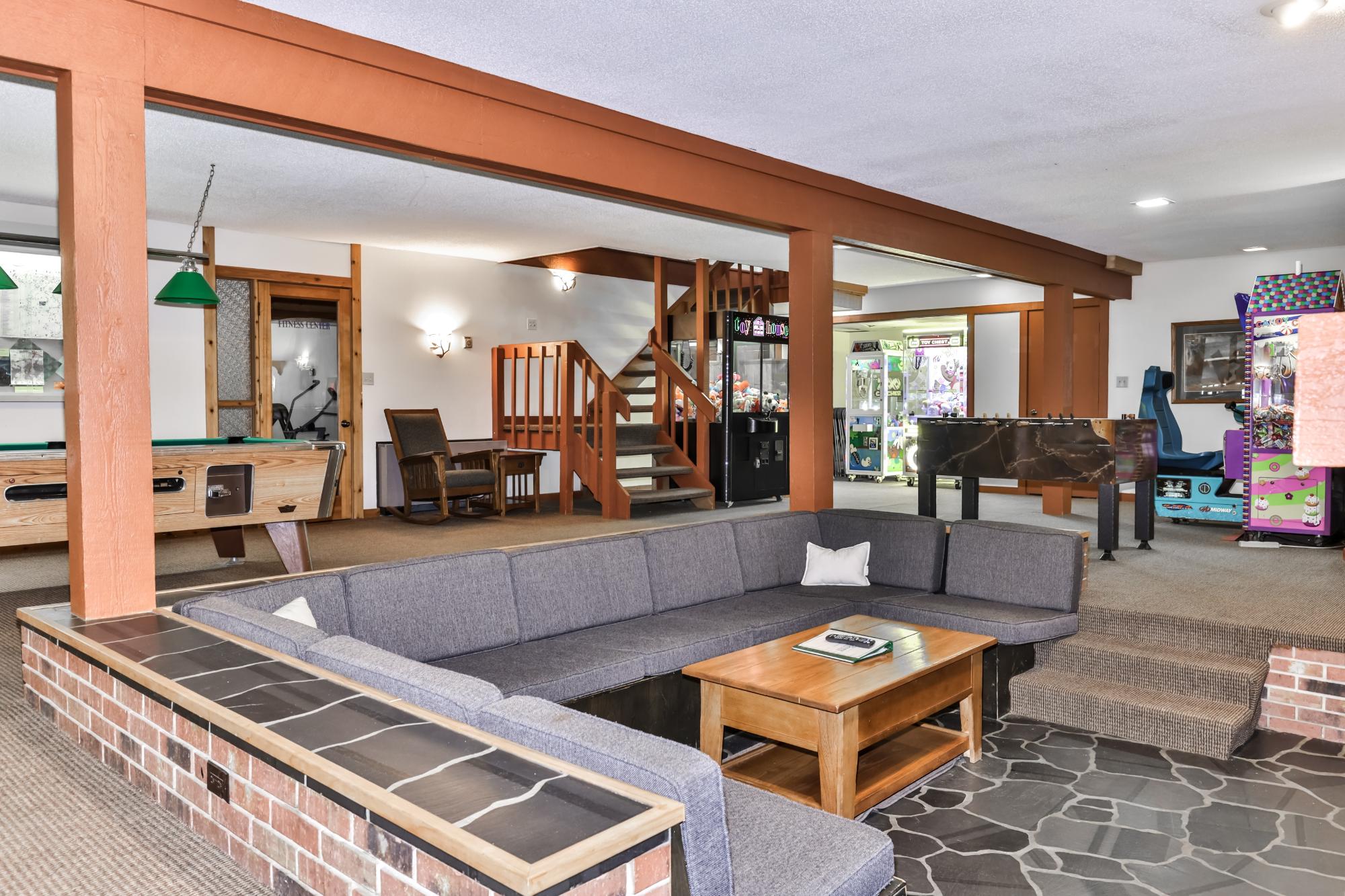 8250 Northern Road, Unit 203 Minocqua, WI 54548 - Photo 27 of 36 Gallery Image 27