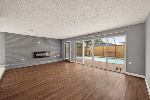 $2,800 | 2130 Round Lake Drive, Houston, TX 77077