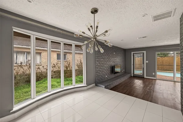 $2,800 | 2130 Round Lake Drive, Houston, TX 77077