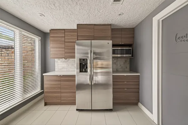 $2,800 | 2130 Round Lake Drive, Houston, TX 77077