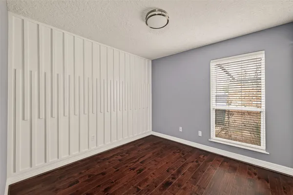 $2,700 | 2130 Round Lake Drive, Houston, TX 77077