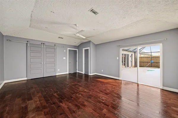 $2,700 | 2130 Round Lake Drive, Houston, TX 77077