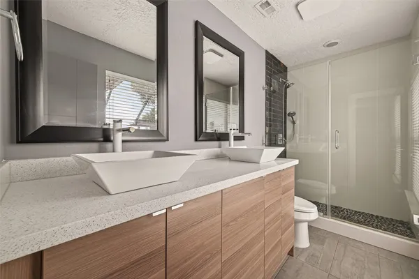 $2,800 | 2130 Round Lake Drive, Houston, TX 77077