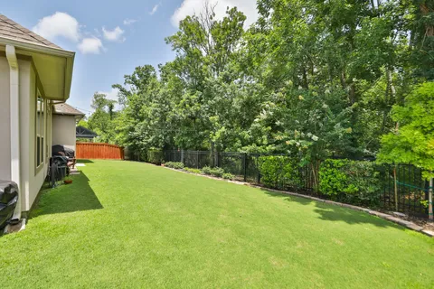 $795,000 | 8511 Tynan Ridge Drive, Magnolia, TX 77354