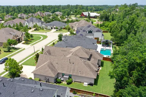 $795,000 | 8511 Tynan Ridge Drive, Magnolia, TX 77354