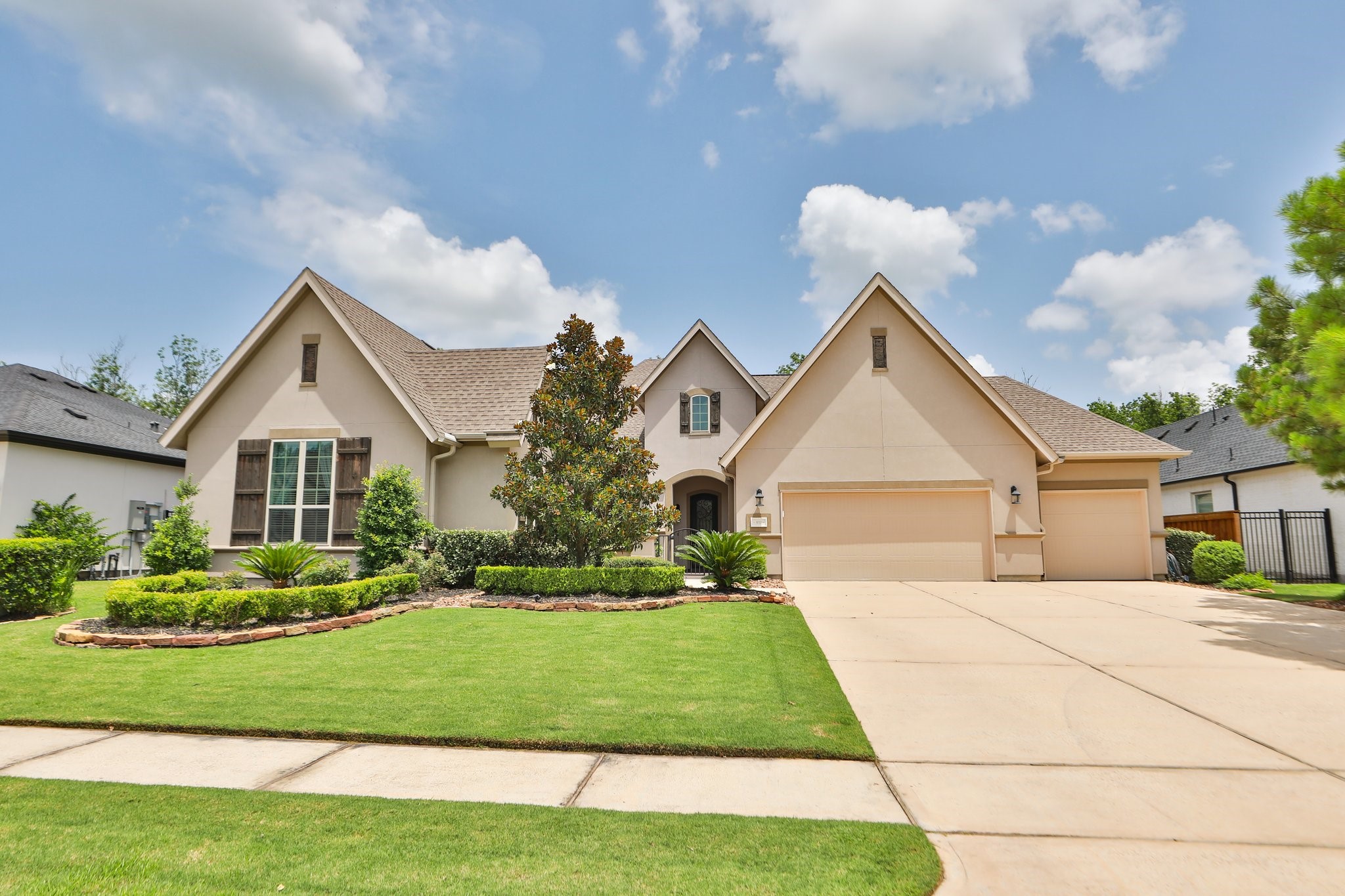 8511 Tynan Ridge Drive Magnolia, TX 77354 - Photo 49 of 50 a view of house and garden