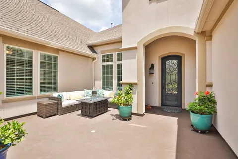 $795,000 | 8511 Tynan Ridge Drive, Magnolia, TX 77354