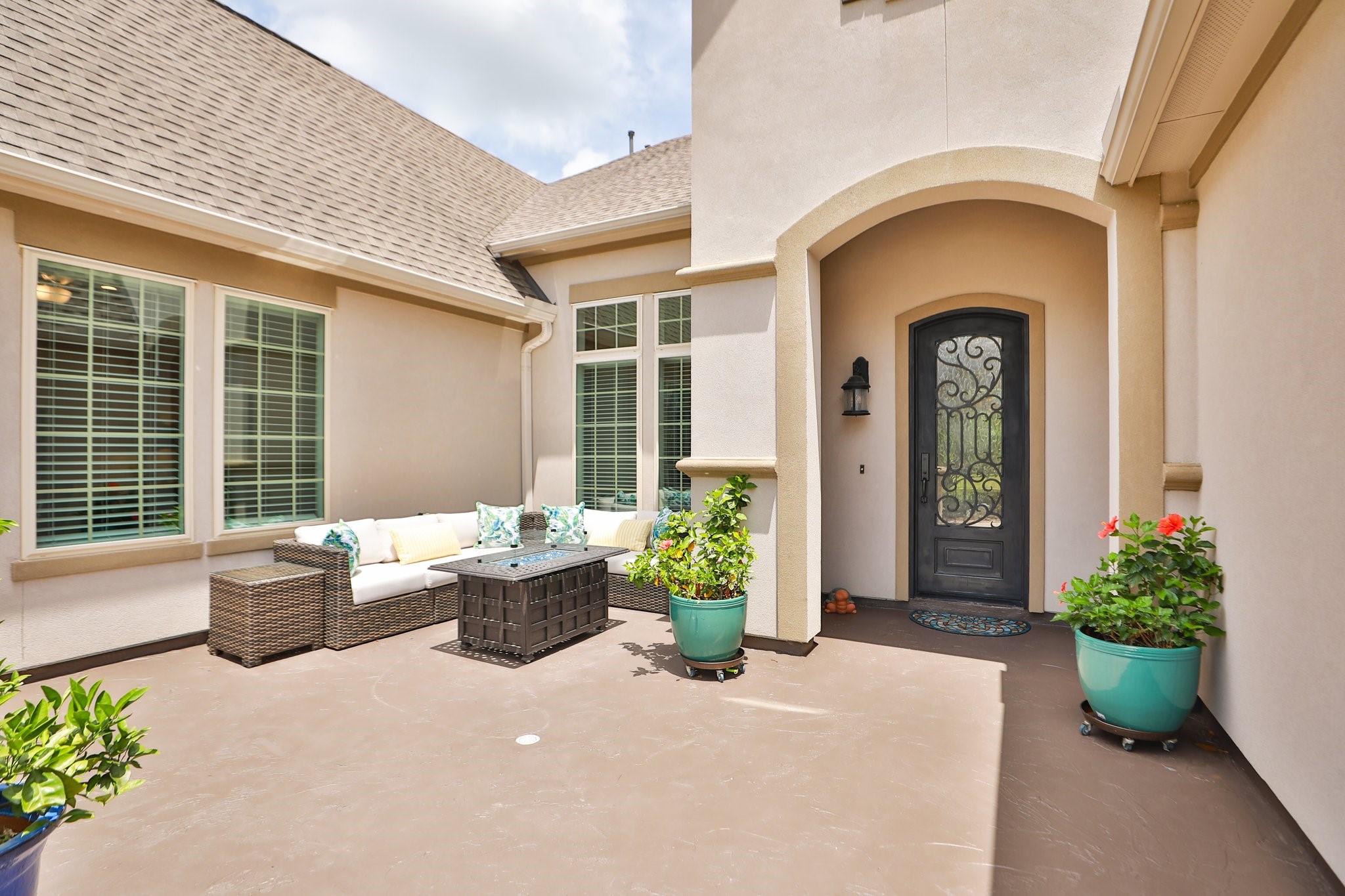 8511 Tynan Ridge Drive Magnolia, TX 77354 - Photo 9 of 50 Perfect for littles and fur babies to play, this elegant Toll Brothers 1.5-story home shines inside and out, better than new! Ideally positioned on a premium lot, it offers both style and space in one exceptional package.