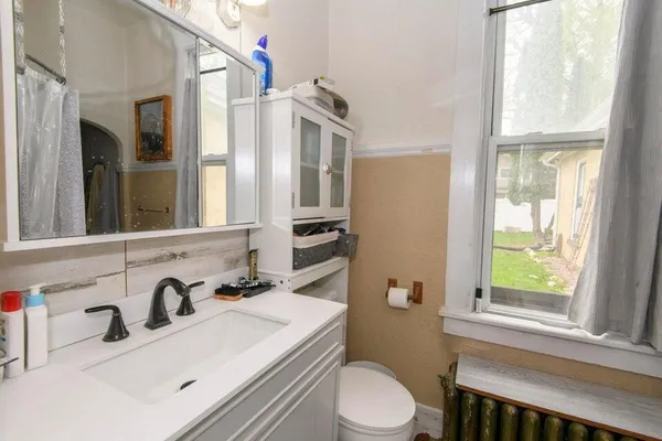 $399,900 | 308 Kettle Moraine Drive South, Slinger, WI 53086