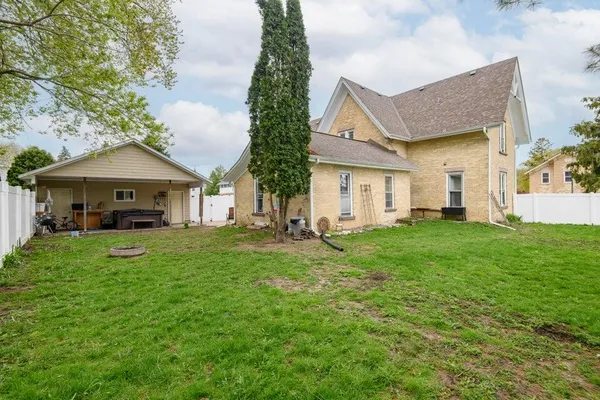 $399,900 | 308 Kettle Moraine Drive South, Slinger, WI 53086