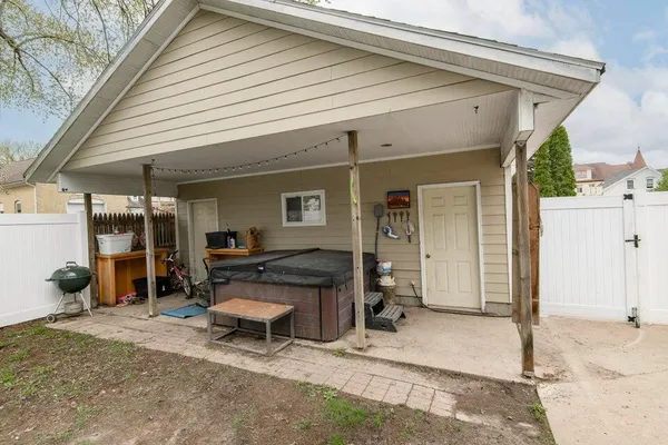 $399,900 | 308 Kettle Moraine Drive South, Slinger, WI 53086