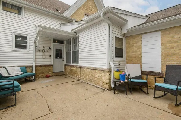 $399,900 | 308 Kettle Moraine Drive South, Slinger, WI 53086