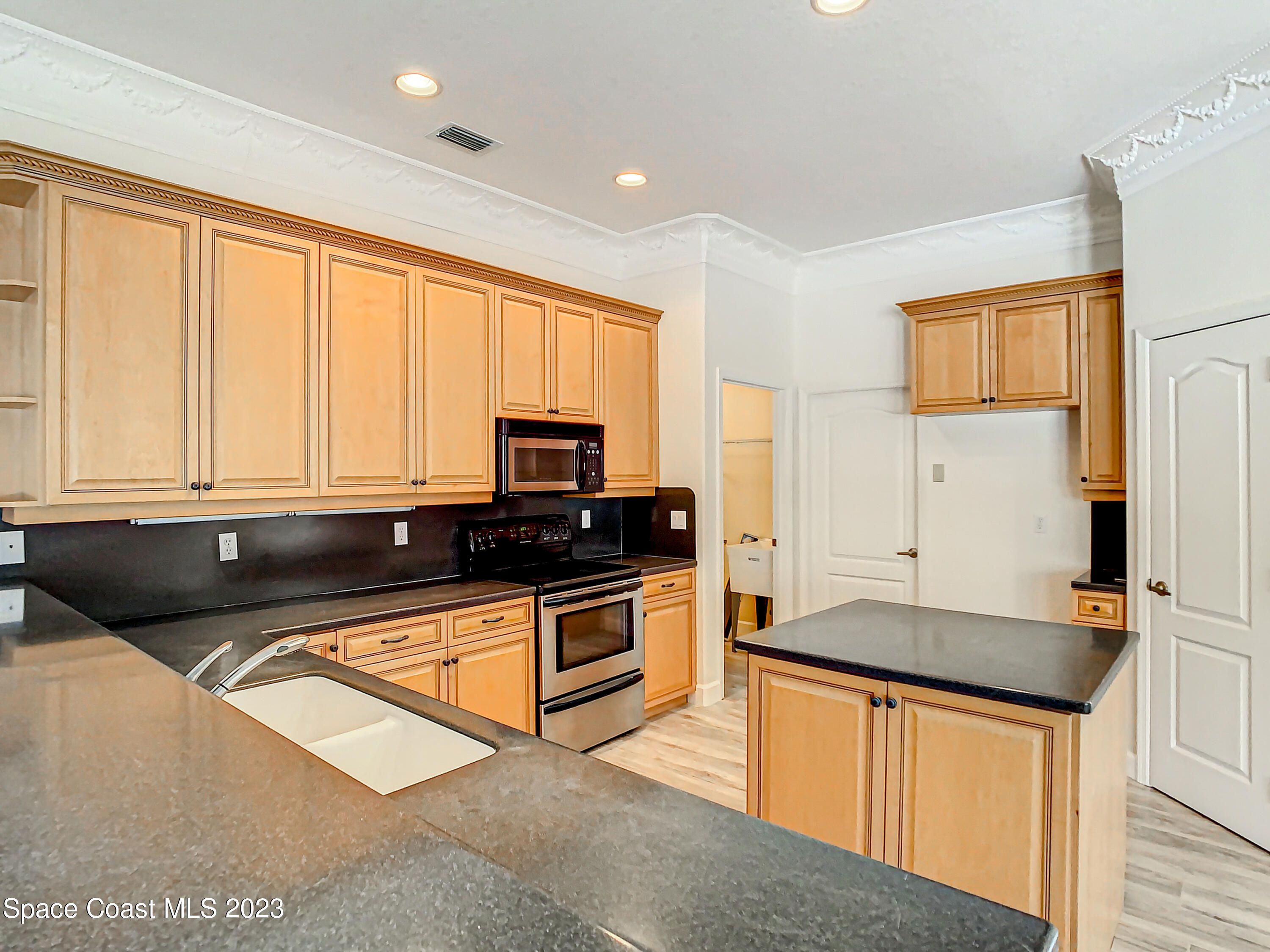 1430 Dalbora Road Merritt Island, FL 32953 - Photo 38 of 109 1430 Dalbora Road-47