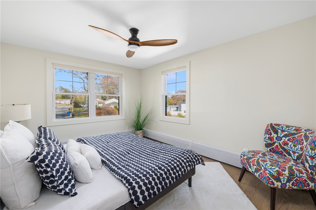 80 Crestwood Road Cranston, RI 02920 - Photo 18 of 44 2nd floor Primary