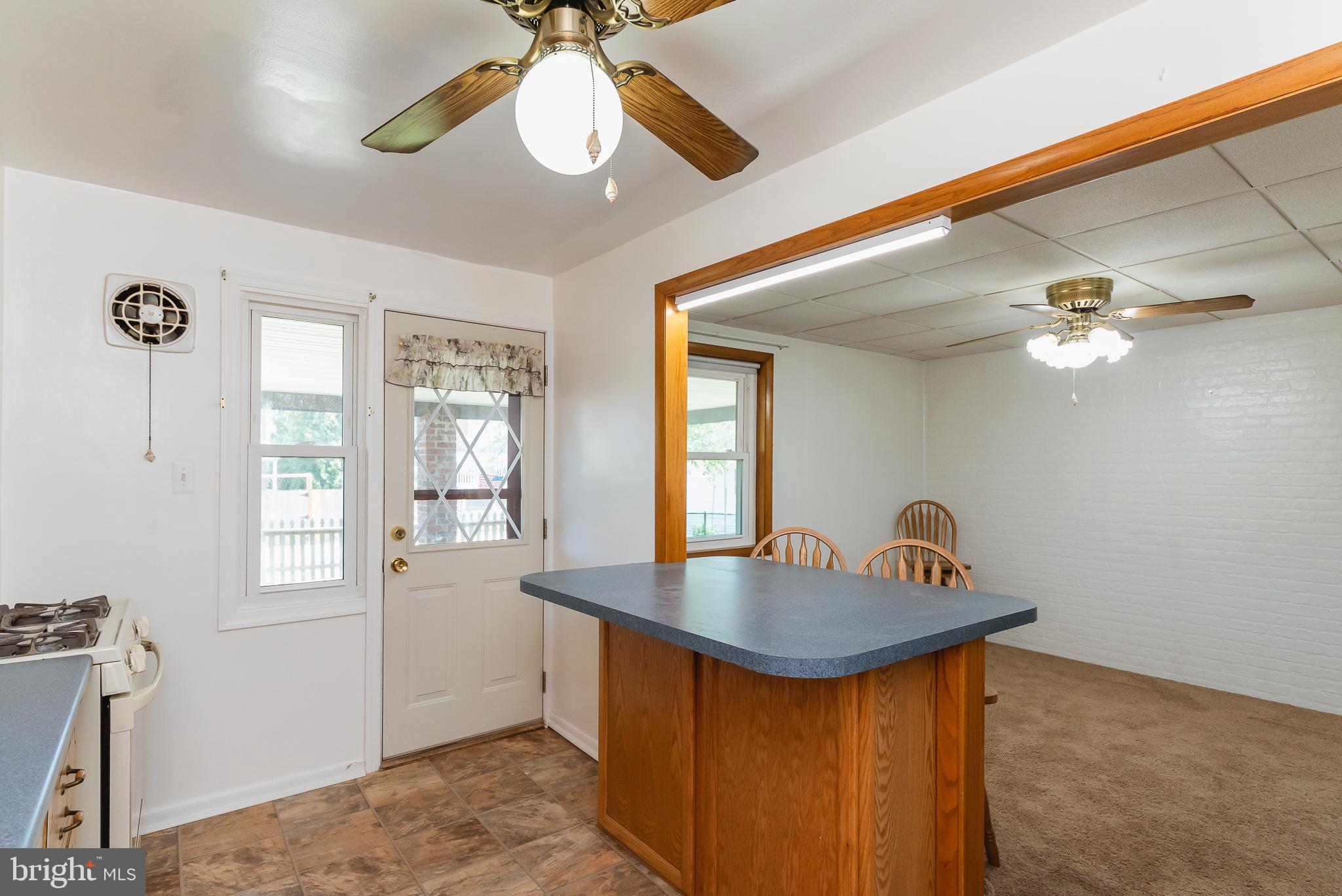 1729 Inverness Avenue Dundalk, MD 21222 - Photo 16 of 46 Kitchen