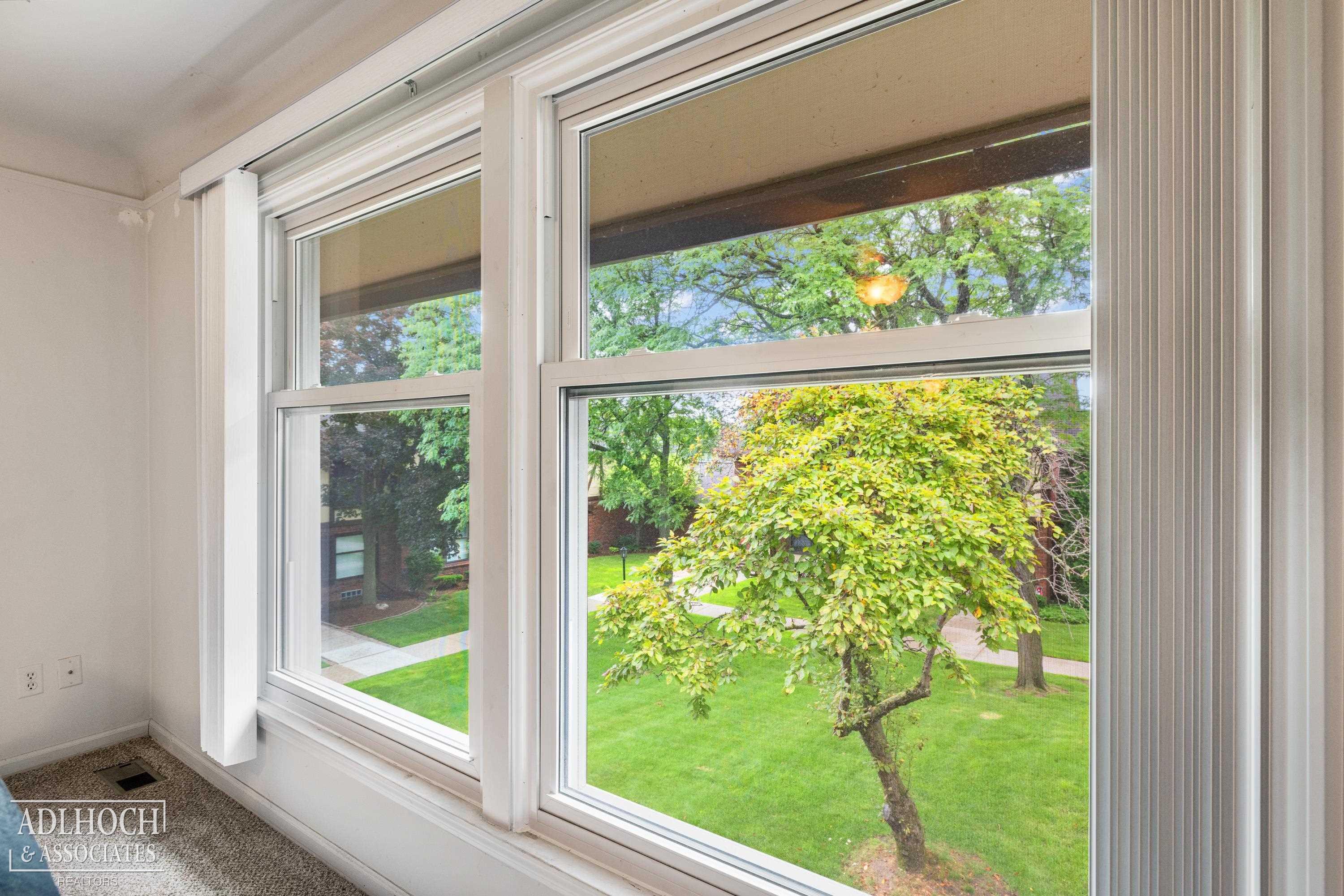 1750 Vernier Road, Unit 6 Grosse Pointe Woods, MI 48236 - Photo 39 of 39