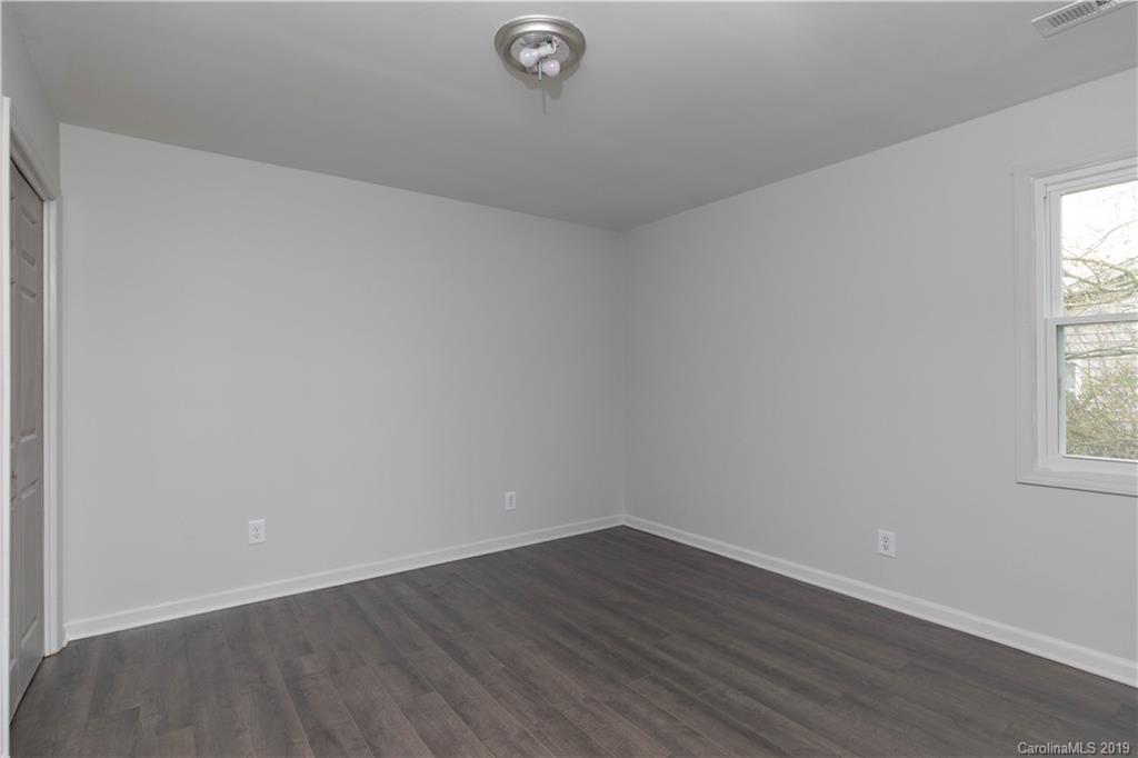 413 Sumter Street Clover, SC 29710 - Photo 17 of 22 Gallery Image 17